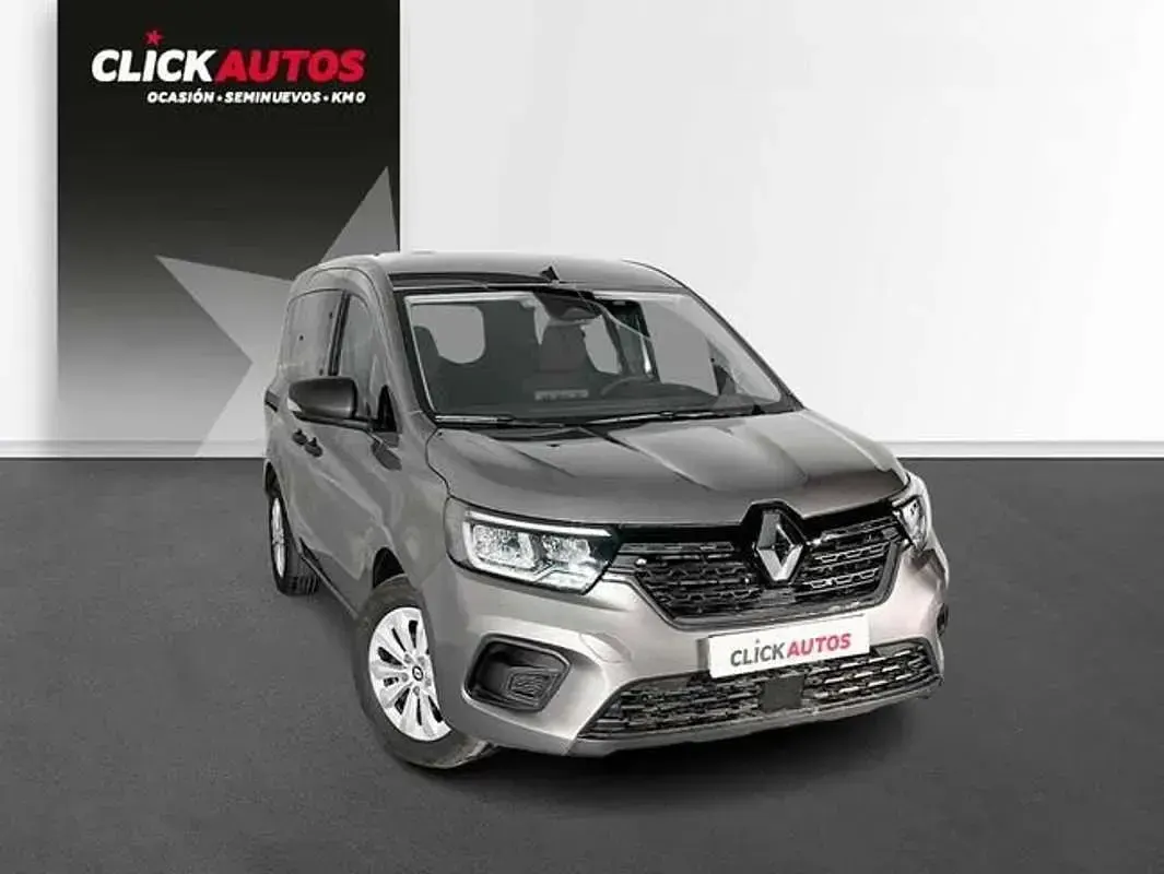 Usado Renault Kangoo 95 CV (69 kW) 2024 Gris Monovolumen