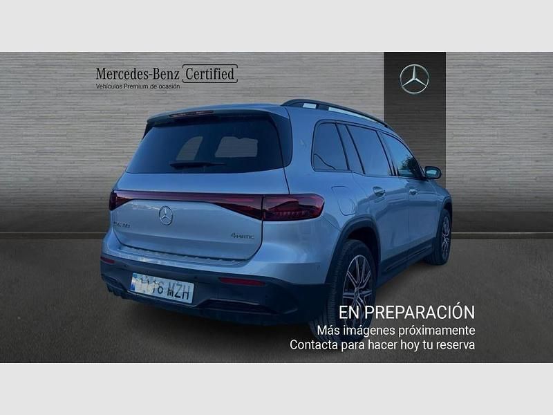 Usado Mercedes EQB300 167 kW (228 CV) 2025 Otro SUV