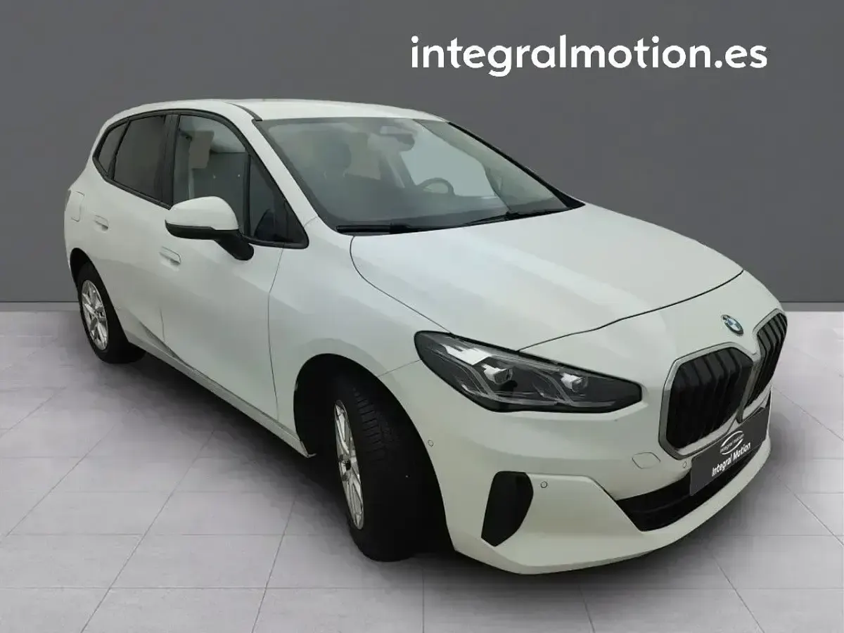 Usado BMW 218 149 CV (109 kW) 2023 Blanco
