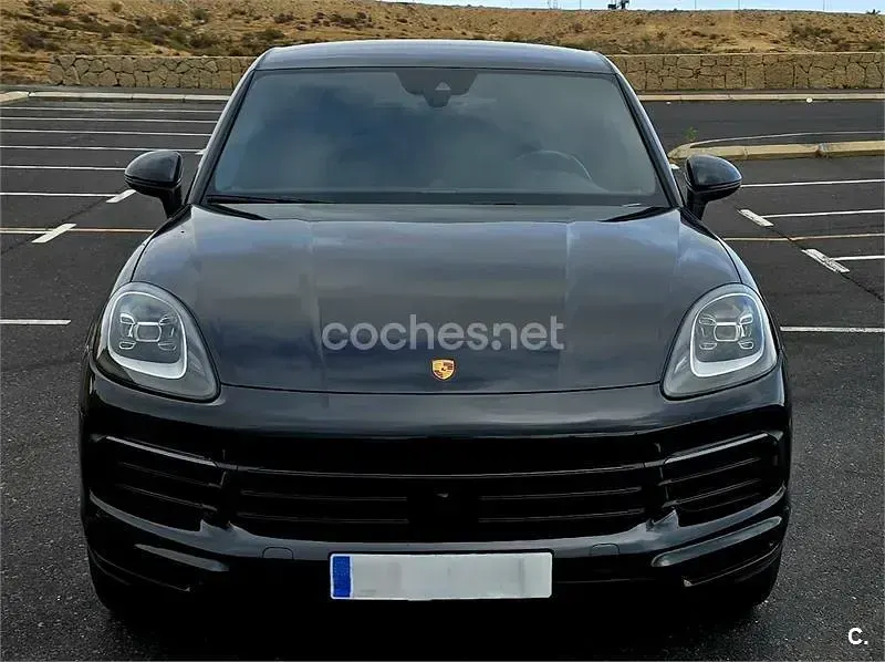 Usado Porsche Cayenne E-Hybrid Coupe Platinum Edition 462 CV (339 kW) 2021 Negro SUV