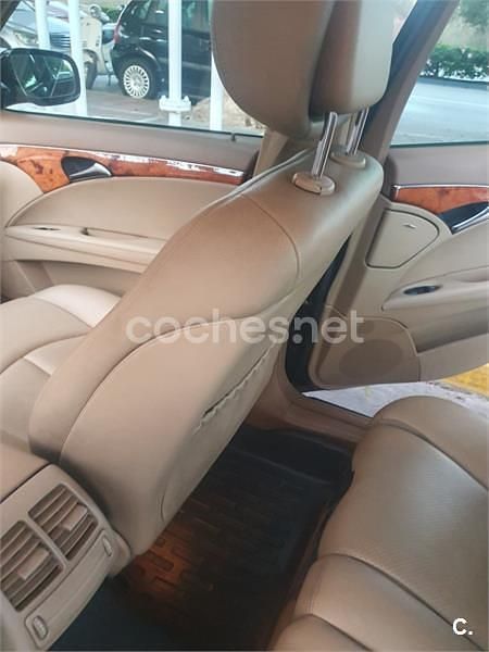 Usado Mercedes E220 Elegance 150 CV (110 kW) 2006 Negro Berlina