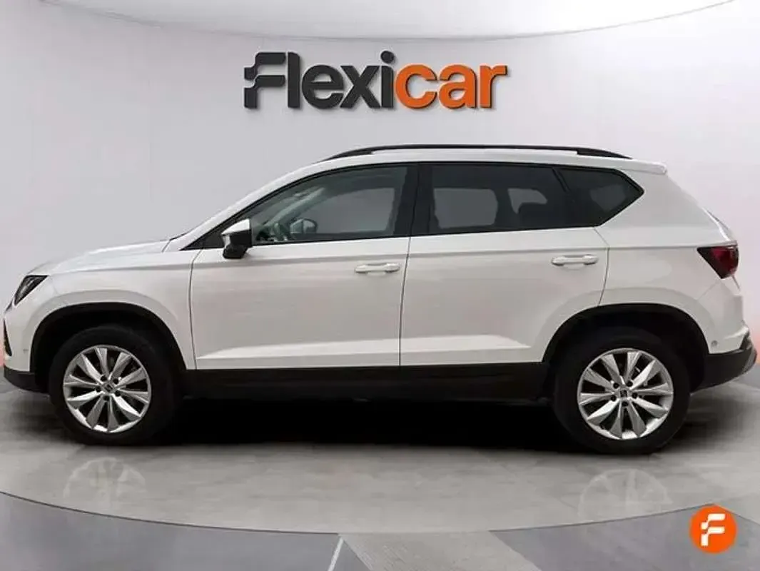 Usado Seat Ateca Style 116 CV (85 kW) 2021 Blanco SUV
