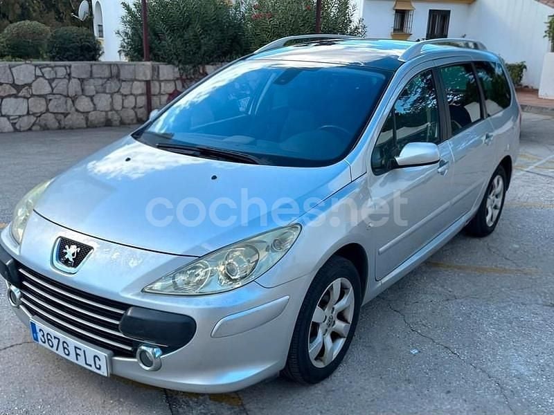 Gris / plata Usado 2007 Peugeot 307 Familiar | 3800 € (Precio justo) - Imagen 1/4