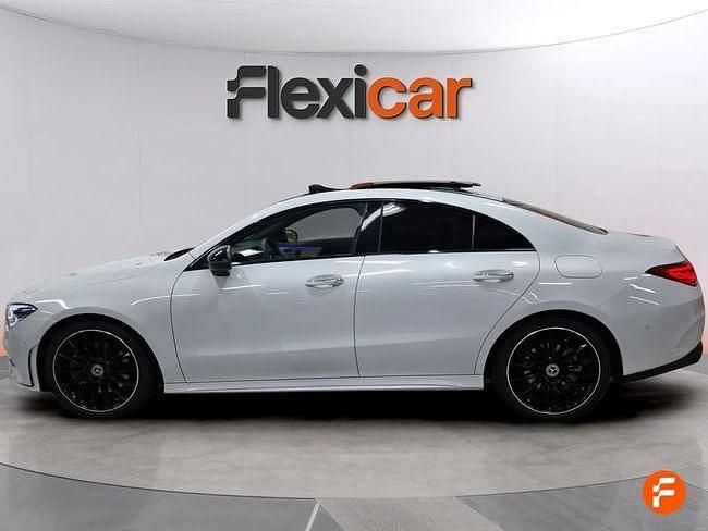 Usado Mercedes CLA220 190 CV (139 kW) 2025 Blanco Berlina