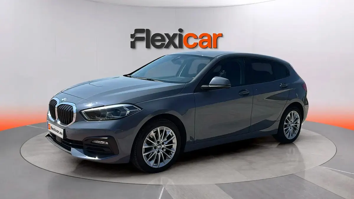 Usado BMW 118 150 CV (110 kW) 2019 Gris Berlina