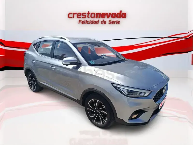 Usado MG ZS Luxury 106 CV (77 kW) 2022 Gris / plata SUV