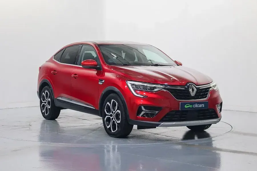 Usado Renault Arkana Techno 145 CV (106 kW) 2023 Rojo SUV