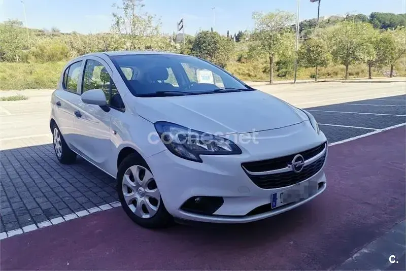 Usado Opel Corsa Selective 95 CV (69 kW) 2017 Blanco Utilitario