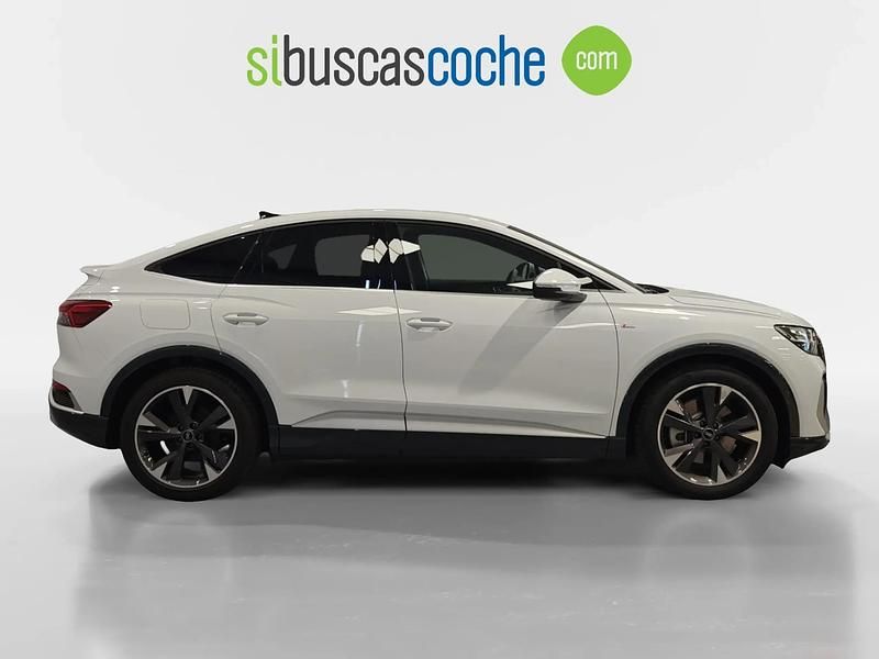 Usado Audi Q4 Sportback e-tron 209 kW (285 CV) 2025 Gris/plata SUV