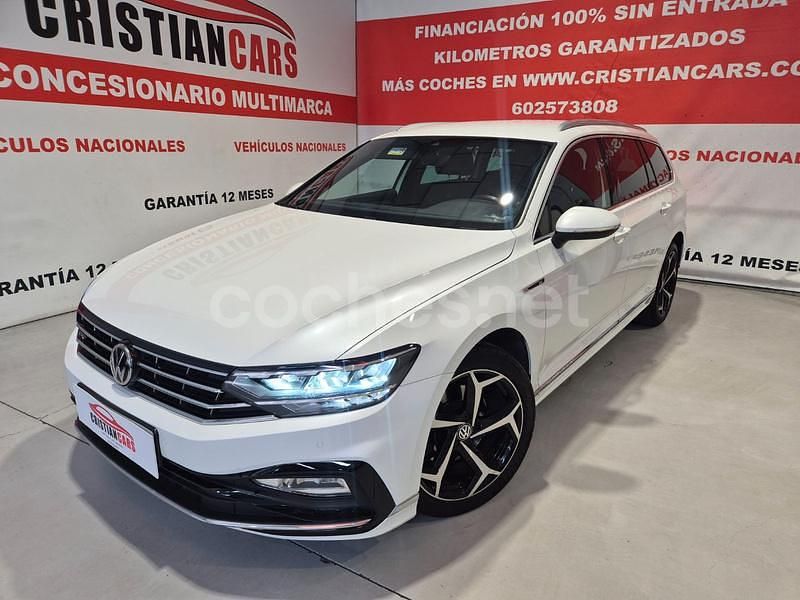 Blanco Usado 2020 VW Passat R-line Familiar | 21.600 € (Un poco caro) - Imagen 1/4