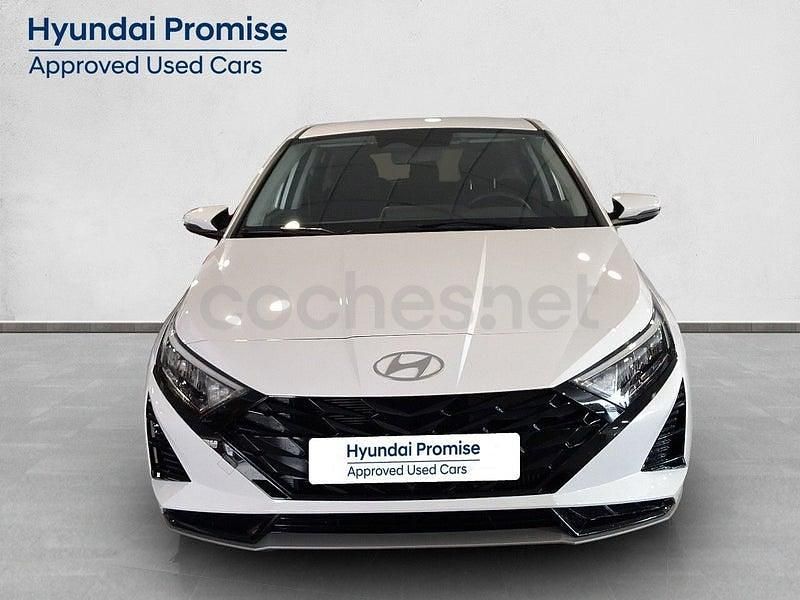 Usado Hyundai i20 100 CV (73 kW) 2025 Blanco Utilitario