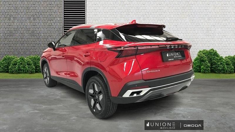 Usado Omoda 5 180 CV (132 kW) 2024 Rojo SUV
