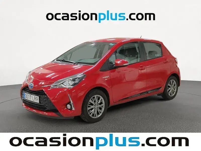 Rojo Usado 2017 Toyota Yaris Hybrid Active Utilitario | 11.000 € (Precio justo) - Imagen 1/4
