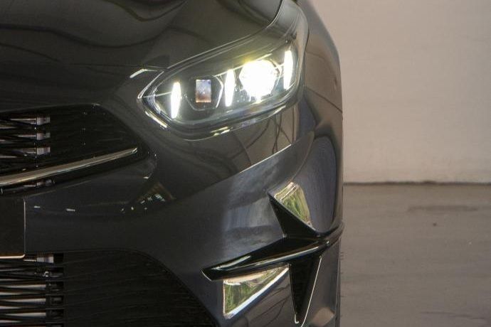 Usado Kia Ceed 136 CV (100 kW) 2024 Utilitario