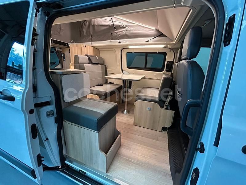 Usado Ford Transit Custom Nugget 130 CV (95 kW) 2020 Blanco Familiar