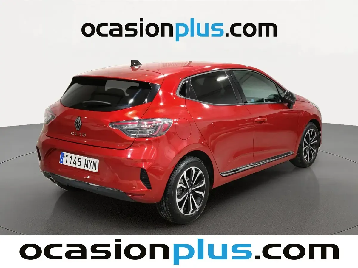 Usado Renault Clio V Techno 91 CV (66 kW) 2025 Rojo Utilitario