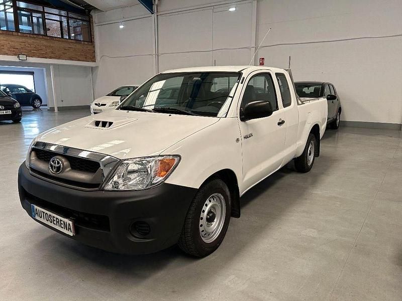 Usado Toyota HiLux 120 CV (88 kW) 2009 Blanco Recogida