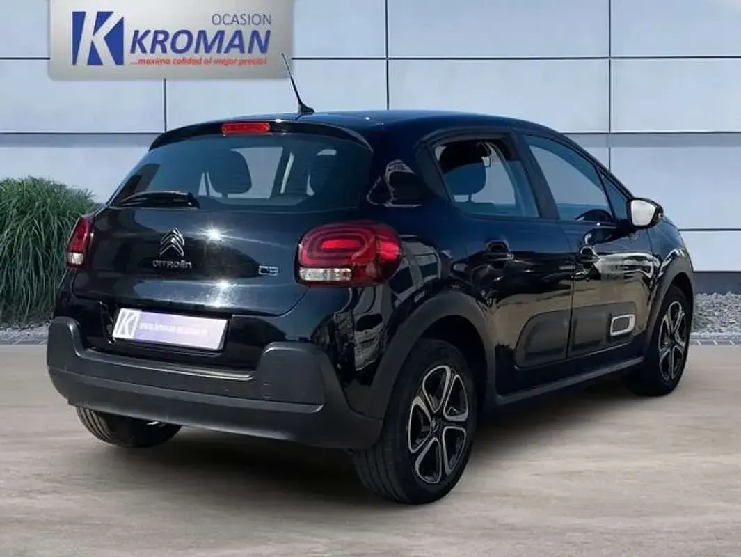 Usado Citroën C3 PureTech 82 CV (60 kW) 2024 Negro Utilitario