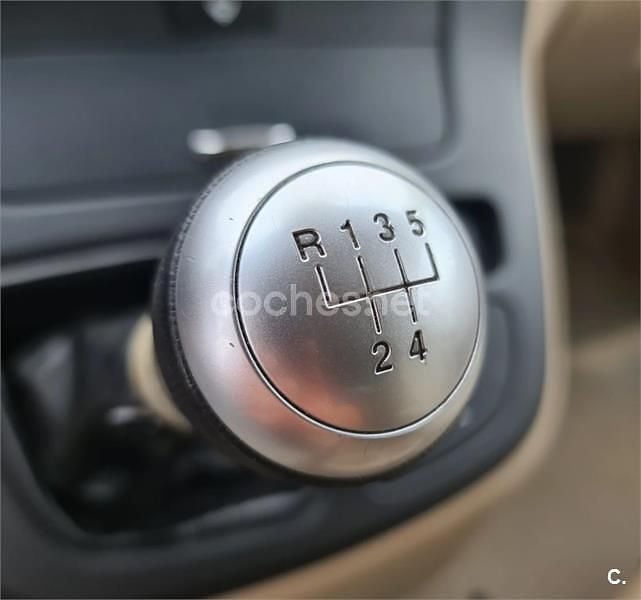 Usado Kia Carnival Active 185 CV (136 kW) 2010 Negro Monovolumen