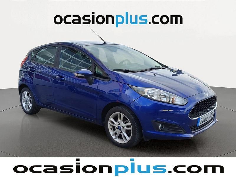 Usado Ford Fiesta Trend 82 CV (60 kW) 2016 Azul Utilitario