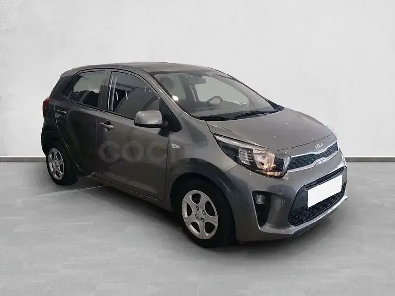 Usado Kia Picanto 67 CV (49 kW) 2023 Gris / plata Utilitario