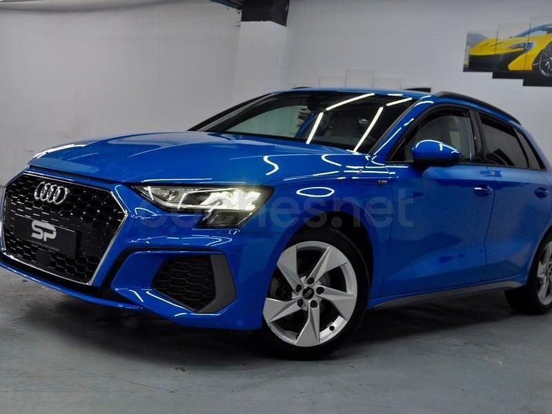 Usado Audi A3 S-Line 204 CV (150 kW) 2023 Azul Berlina