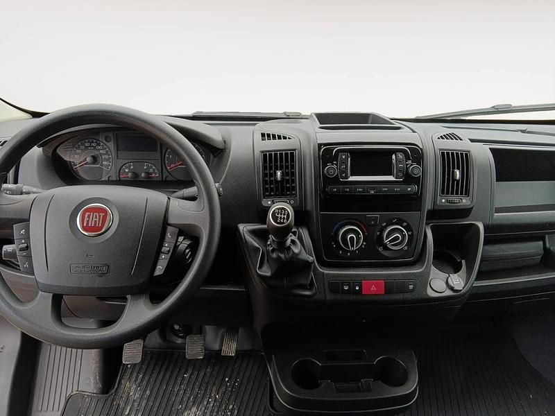 Usado Fiat Ducato 50 CV (36 kW) 2023 Blanco Van