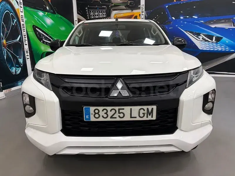 Usado Mitsubishi L200 150 CV (110 kW) 2021 Blanco Pickup/Camioneta