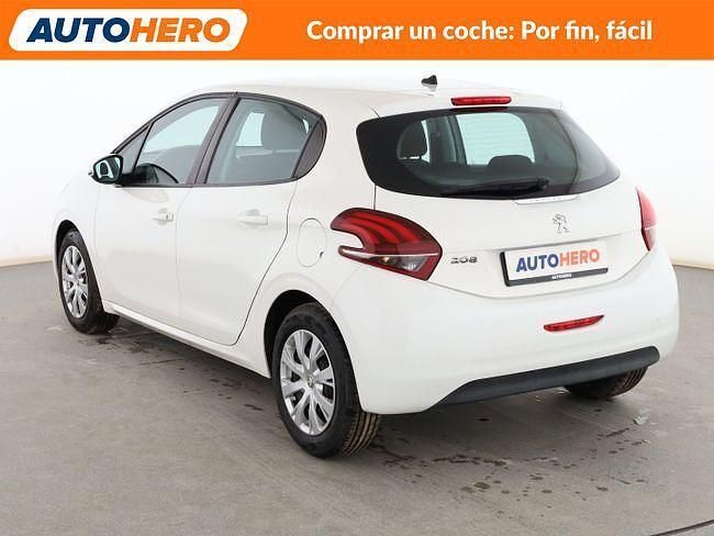 Usado Peugeot 208 Active 82 CV (60 kW) 2019 Blanco Utilitario