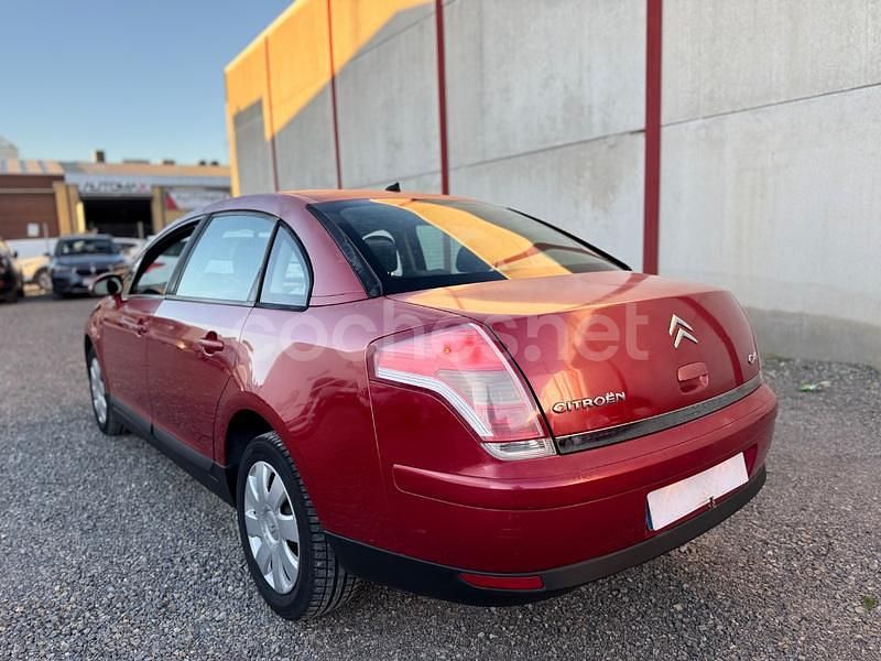Usado Citroën C4 120 CV (88 kW) 2010 Granate Berlina
