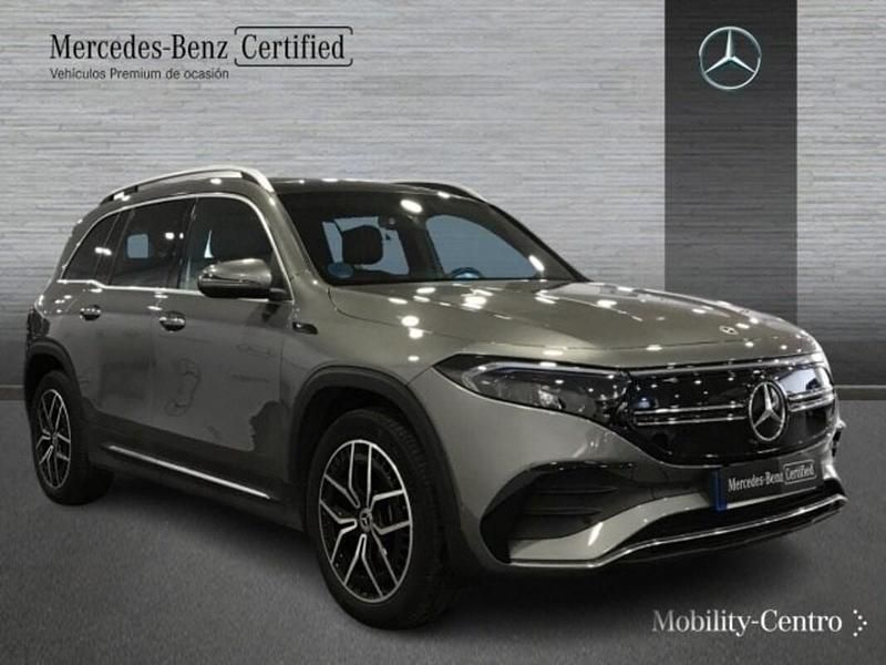 Usado Mercedes EQB350 AMG line 214 kW (292 CV) 2022 Mountaingrau  met. SUV