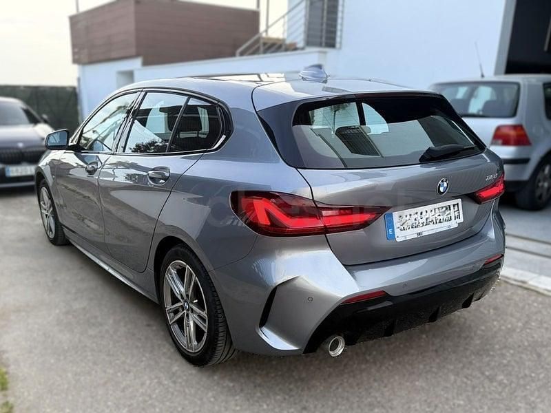 Usado BMW 116 M Sport 116 CV (85 kW) 2023 Gris / plata Utilitario