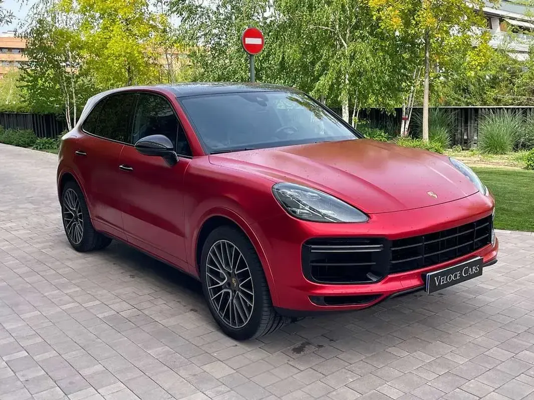 Usado Porsche Cayenne 549 CV (403 kW) 2019 Negro SUV