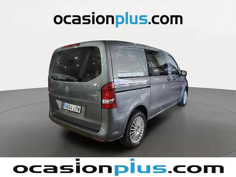 Usado Mercedes Vito 136 CV (100 kW) 2021 Gris Van