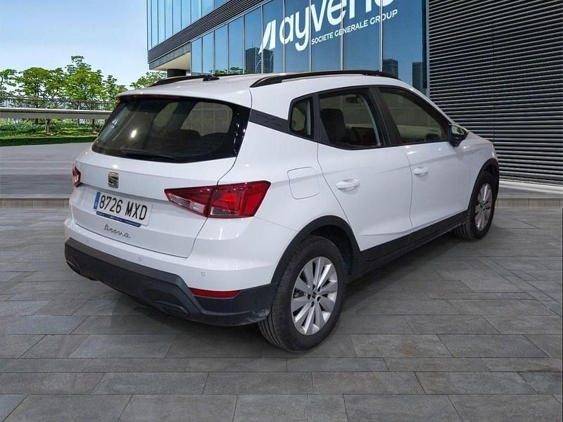 Usado Seat Arona Style 115 CV (84 kW) 2024 Blanco SUV