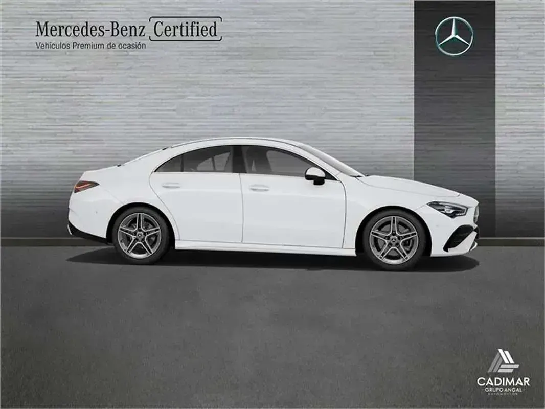 Usado Mercedes CLA200 150 CV (110 kW) 2025 Berlina