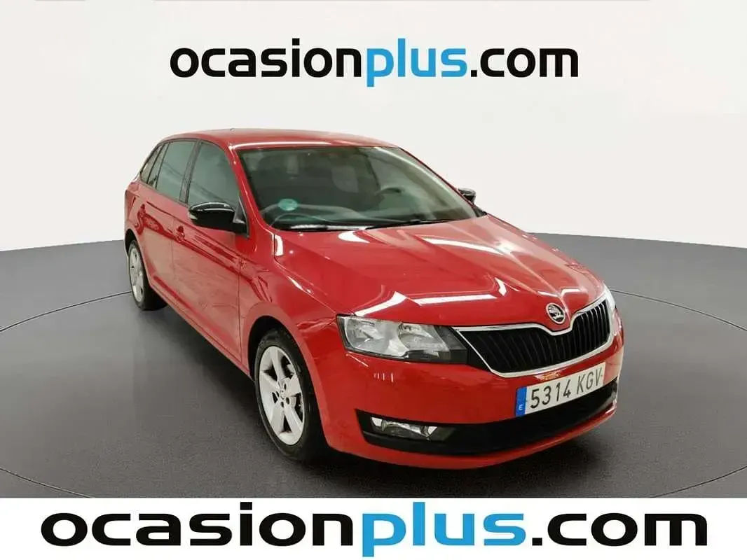 Käytetty Skoda Rapid Ambition 95 HP (69 kW) 2018 Punainen Viistoperä
