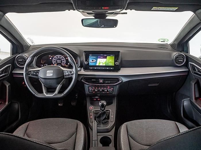 Usado Seat Ibiza 115 CV (84 kW) 2025 Azul Utilitario