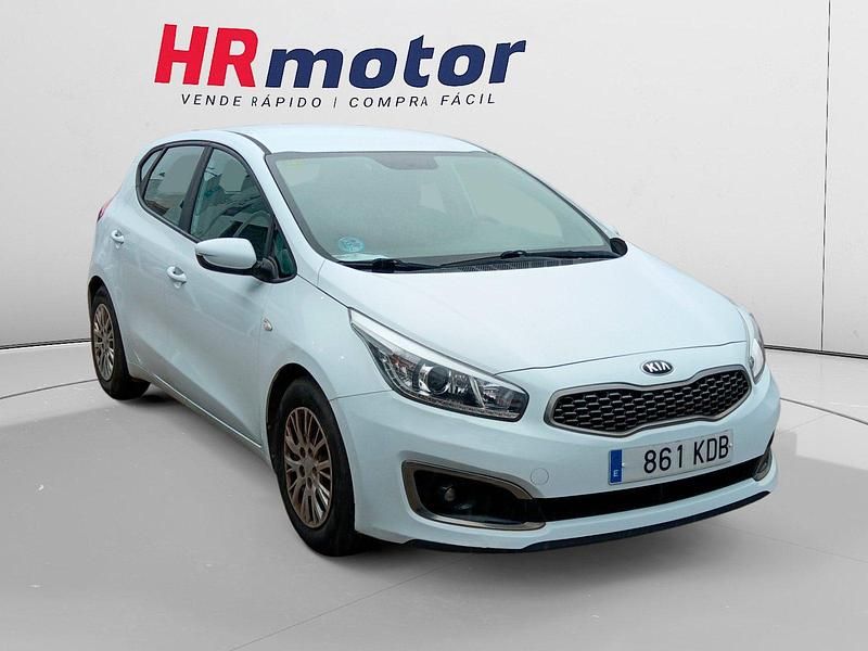 Usado 2017 Kia Ceed Utilitario | 10.390 € (Super precio) - Imagen 1/4