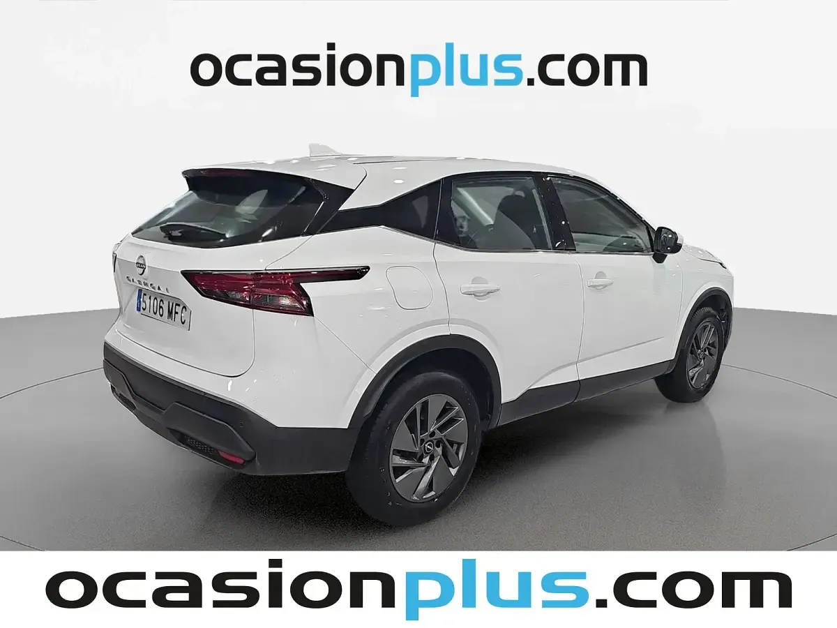 Usado Nissan Qashqai Acenta 140 HP (102 kW) 2023 Branco SUV