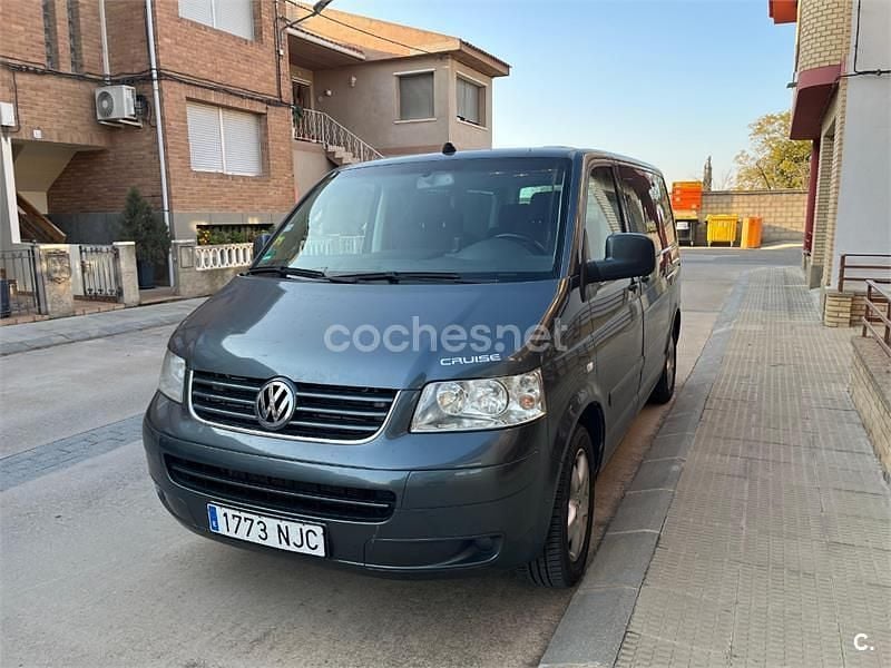 Gris / plata Usado 2006 VW Multivan Comfortline Van | 12.900 € (Super precio) - Imagen 1/4