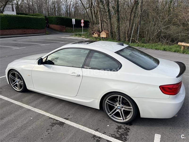 Usado BMW 320 177 CV (130 kW) 2011 Blanco Coupe