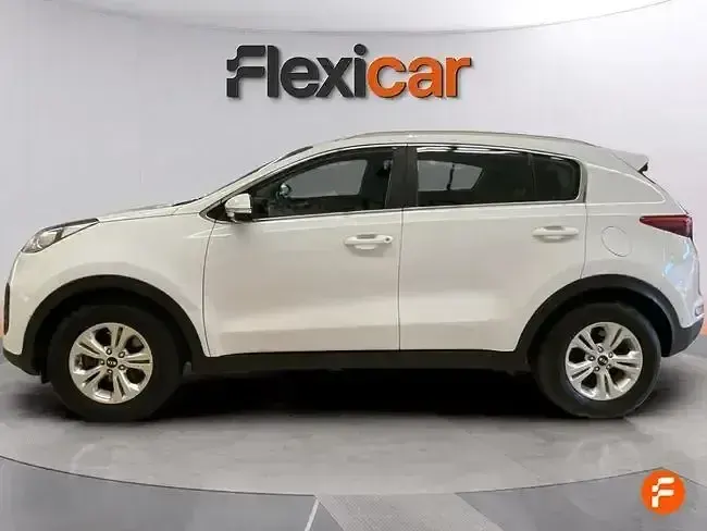 Usado Kia Sportage 115 CV (84 kW) 2018 Blanco SUV