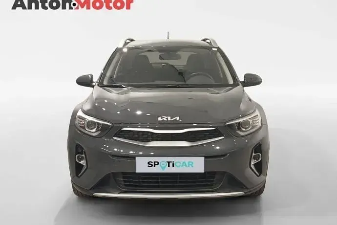 Usado Kia Stonic 84 CV (61 kW) 2023 SUV