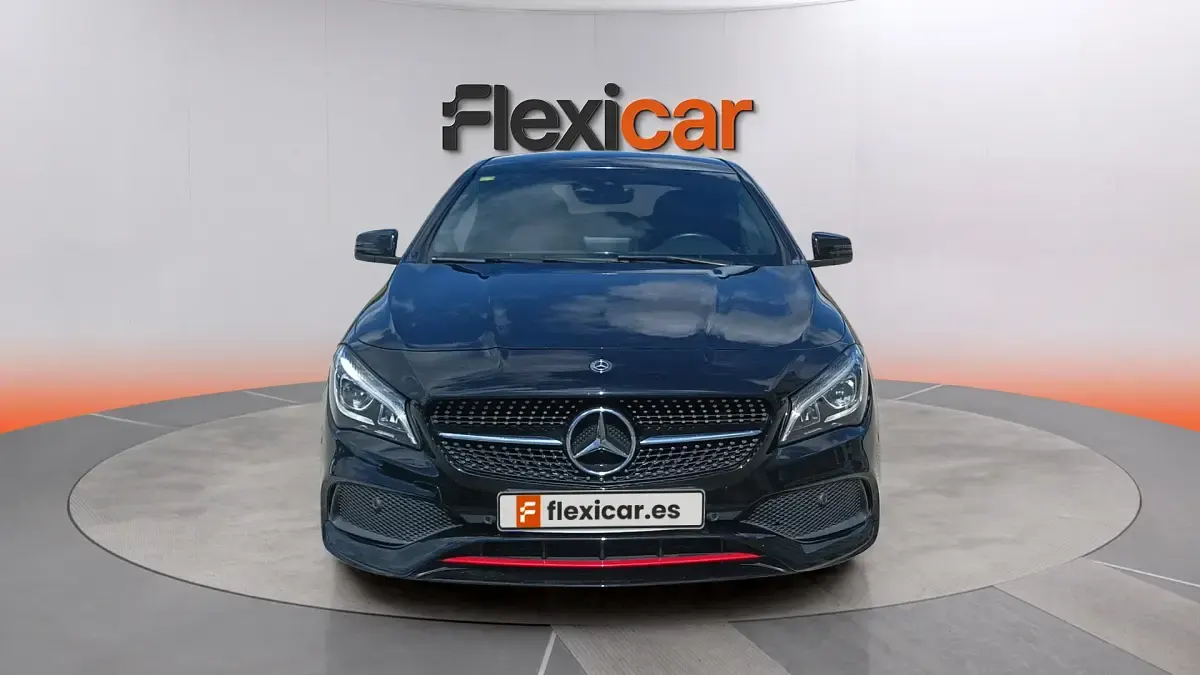 Usado Mercedes CLA250 218 CV (160 kW) 2018 Negro Coupe