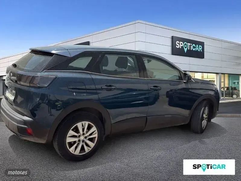 Usado Peugeot 3008 Active 130 CV (95 kW) 2022 Azul SUV