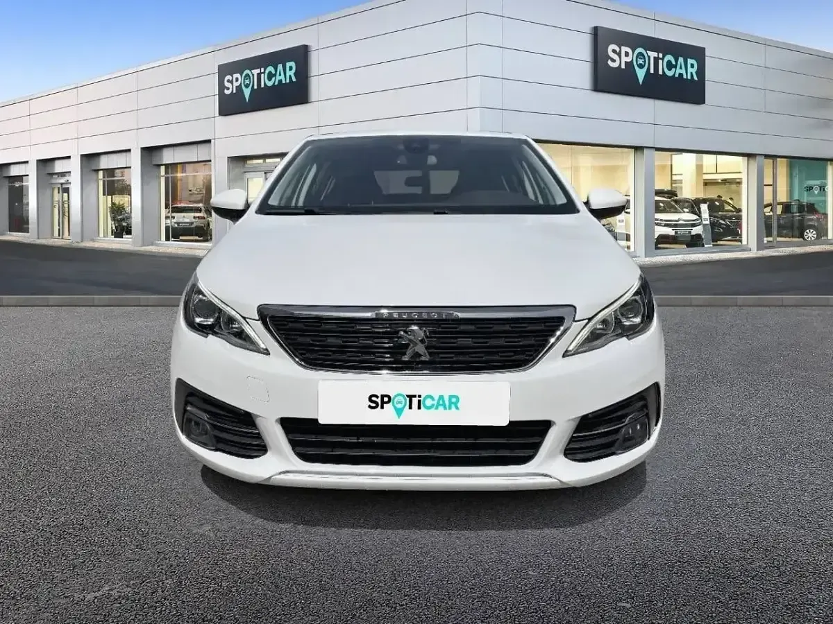 Usado Peugeot 308 Style 110 CV (80 kW) 2019 Blanco Berlina