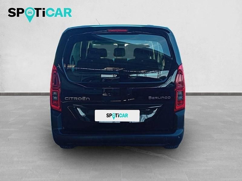 Usado Citroën Berlingo 130 CV (95 kW) 2025 Negro Monovolumen