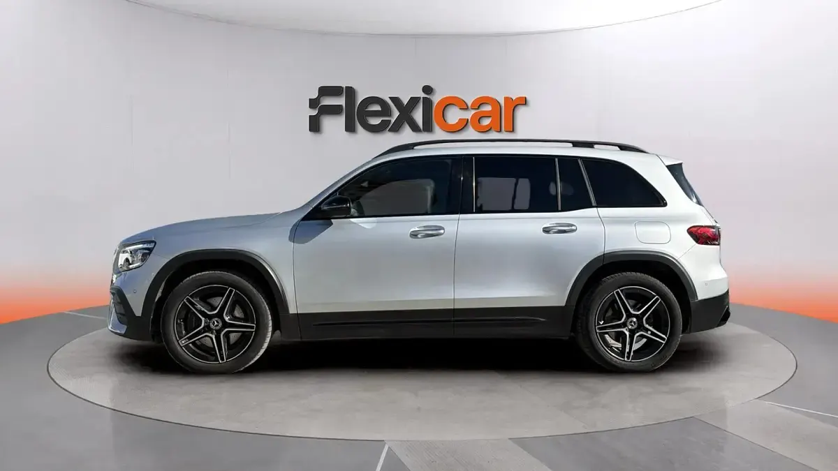 Usado Mercedes GLB220 190 CV (139 kW) 2021 Gris SUV