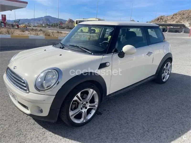 Usado Mini ONE 75 CV (55 kW) 2009 Blanco Utilitario